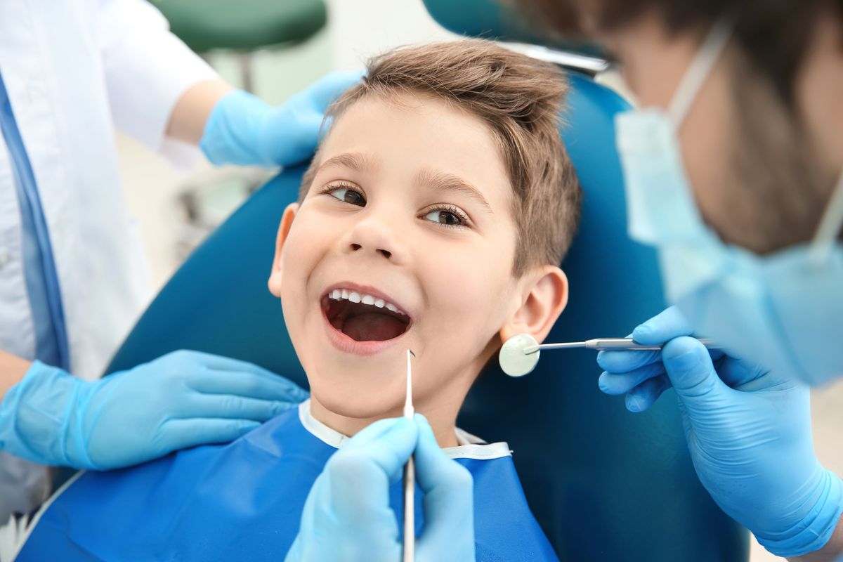 Дитяча стоматологія: здорові зуби для щасливого дитинства