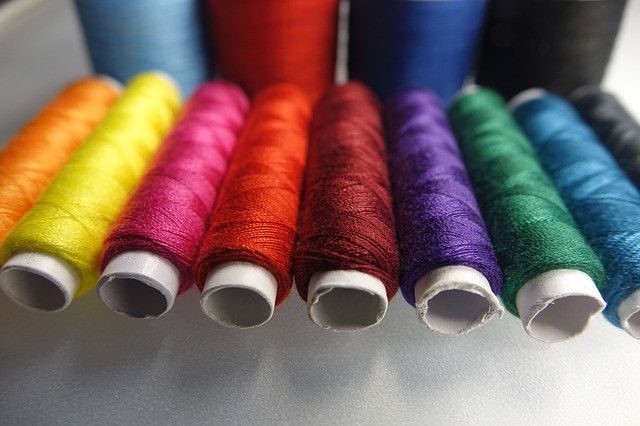 Типы ниток для шитья: выбираем правильно