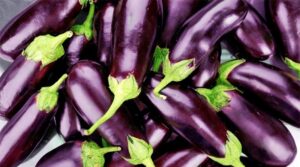 Как вкусно приготовить баклажаны на сковороде?