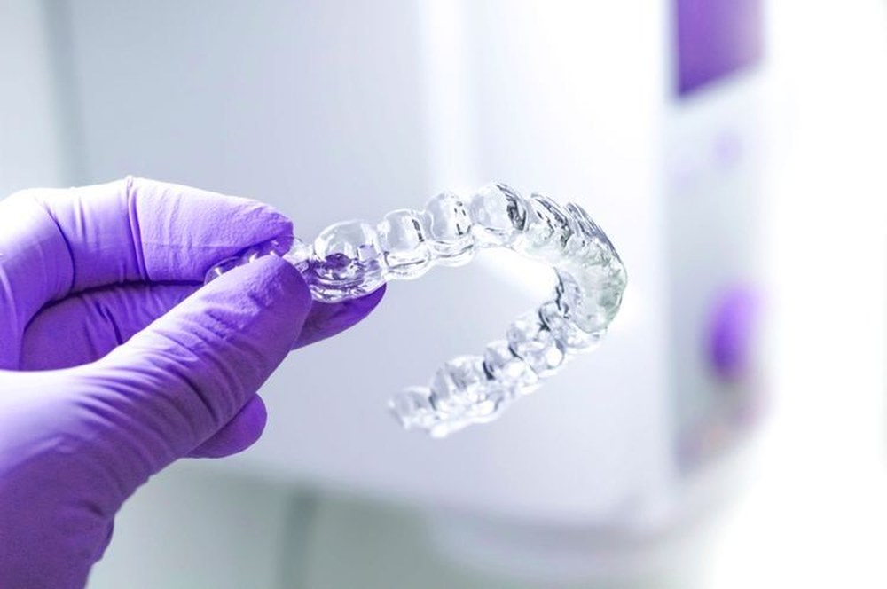 Капи Invisalign — секрет вашої ідеальної посмішки без брекетів