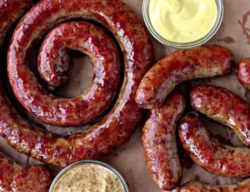 Як приготувати домашню ковбасу на сковороді