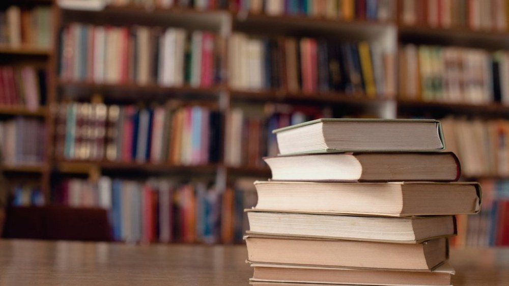 Процес створення книги у шкіряній палітурці – від вибору матеріалів до готового виробу