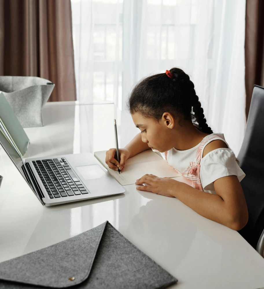 Рейтинг приватних онлайн-шкіл в Україні на 2026/2027 рік