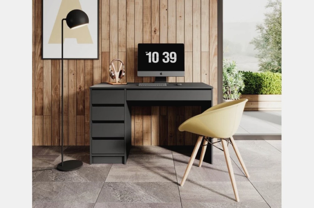 Як вибрати письмовий стіл – функціональна конструкція та корисні додаткові елементи
