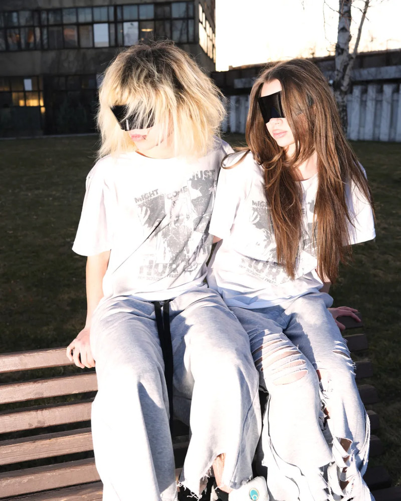 Мужская мода весна–лето 2026: тренды, цвета и комфортный стиль оверсайз