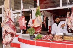 Халяльное мясо: что это значит, правила забоя и проверка сертификата
